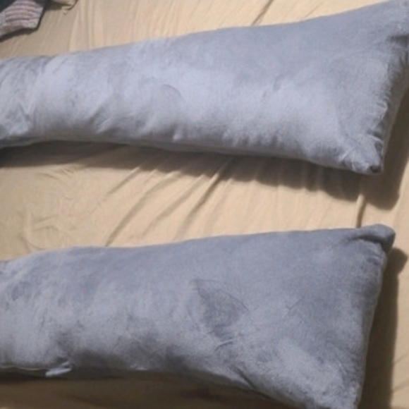 U Shaped Full Body Support Pregnancy Pillow - Picture 2 of 4